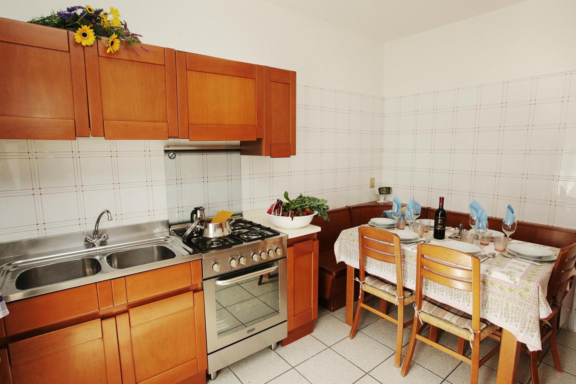 Appartamento Emma - Happy Rentals Riva del Garda Kültér fotó